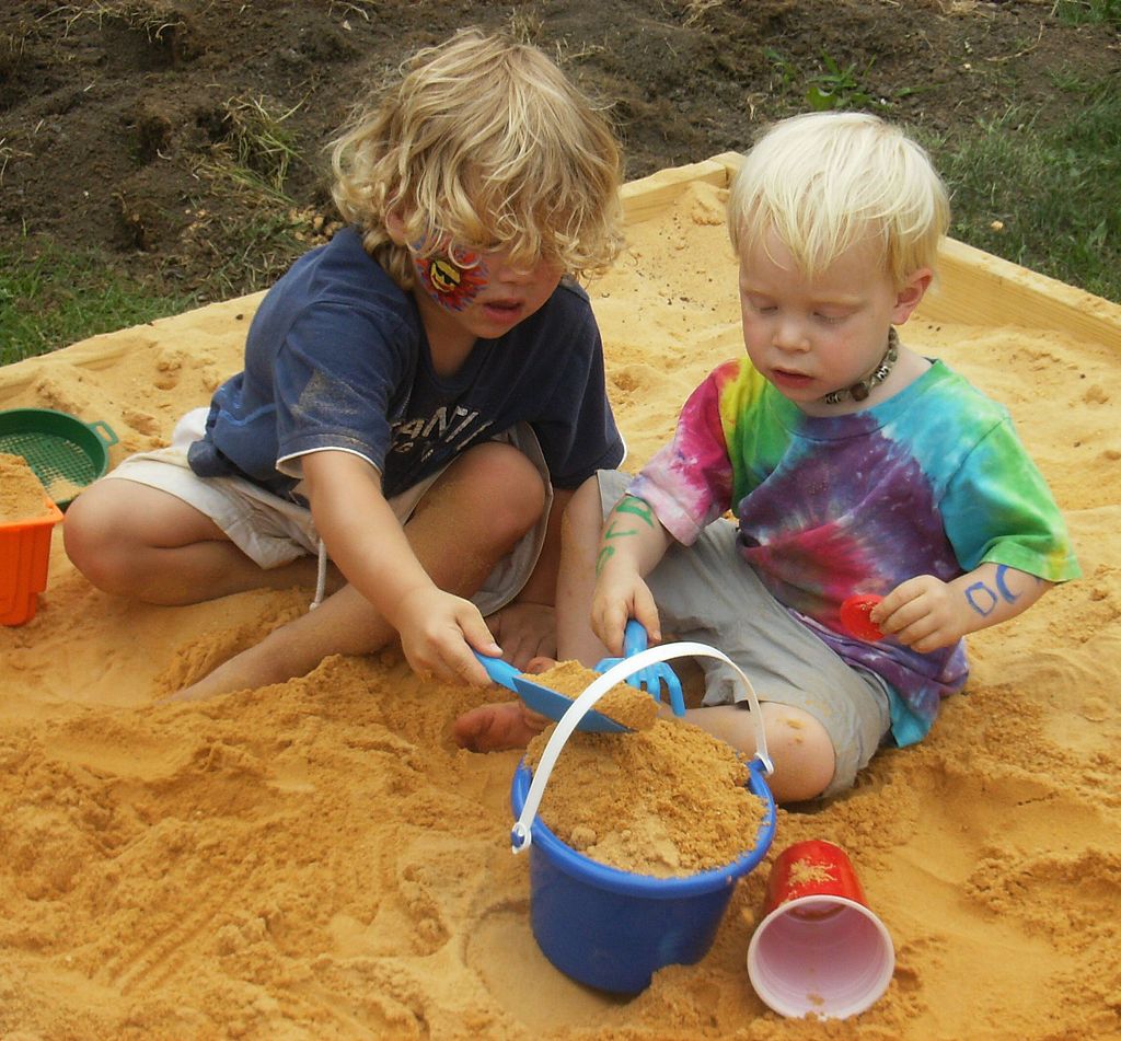 Sand Pool